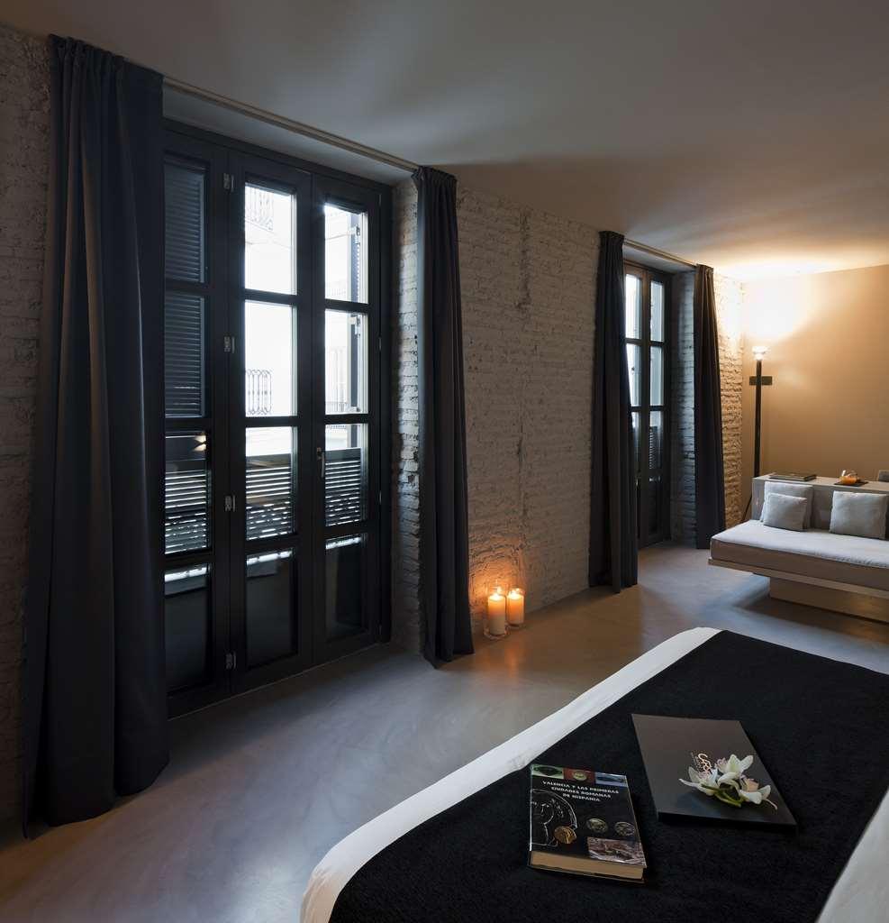 Caro Hotel Βαλένθια Δωμάτιο φωτογραφία A room at the Mandarin Oriental, Barcelona