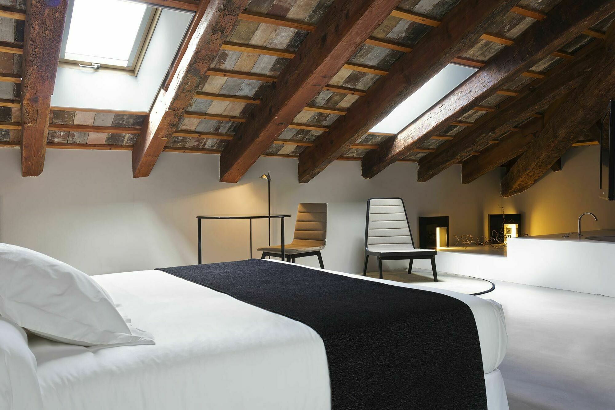 Caro Hotel Βαλένθια Εξωτερικό φωτογραφία A room at Hotel 925